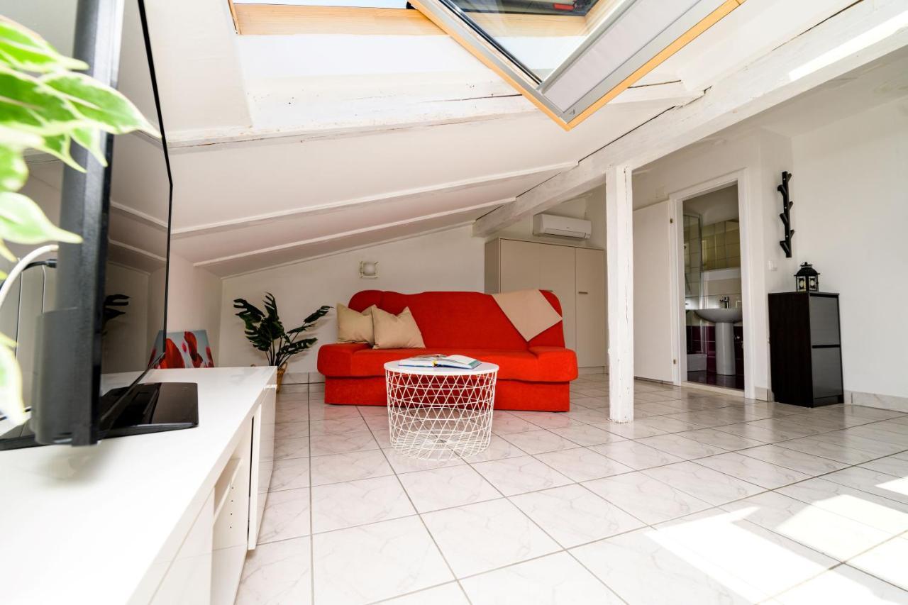 House Rosa Leilighet Mali Lošinj Eksteriør bilde