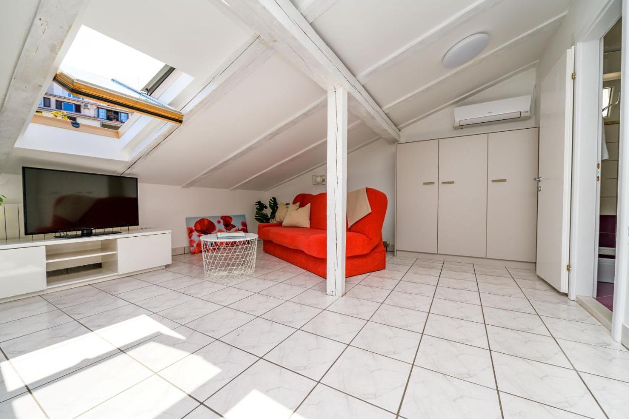 House Rosa Leilighet Mali Lošinj Eksteriør bilde