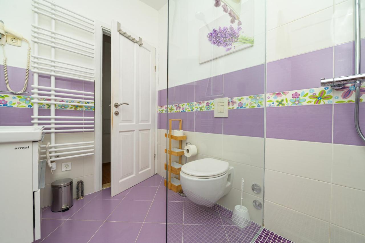 House Rosa Leilighet Mali Lošinj Eksteriør bilde